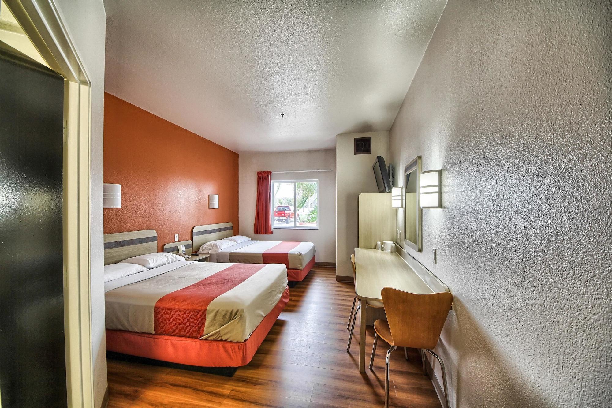Motel 6-Mission, Tx Экстерьер фото