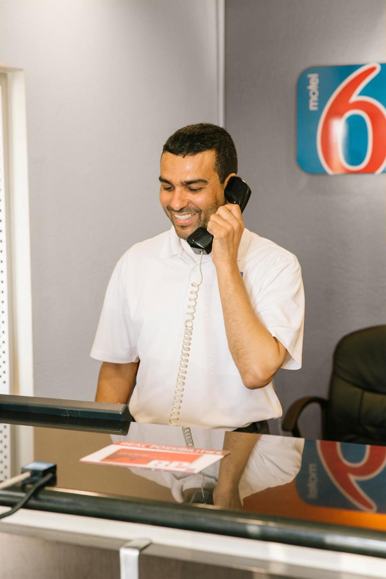 Motel 6-Mission, Tx Экстерьер фото